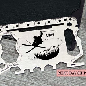 Tarjeta multiherramienta de esquí con nombre personalizado, diseño de Andy Ski, billetera personalizada para esquiadores, regalo de montaña para él, tarjeta duradera de acero inoxidable