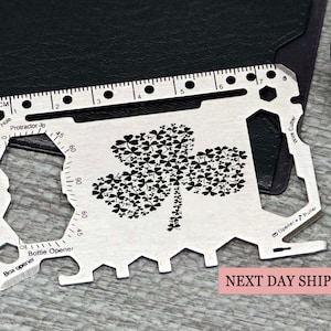 Tarjeta multiherramienta personalizada con trébol de 3 hojas, billetera de acero inoxidable, regalo EDC grabado personalizado, amuleto de la suerte para él, día del padre