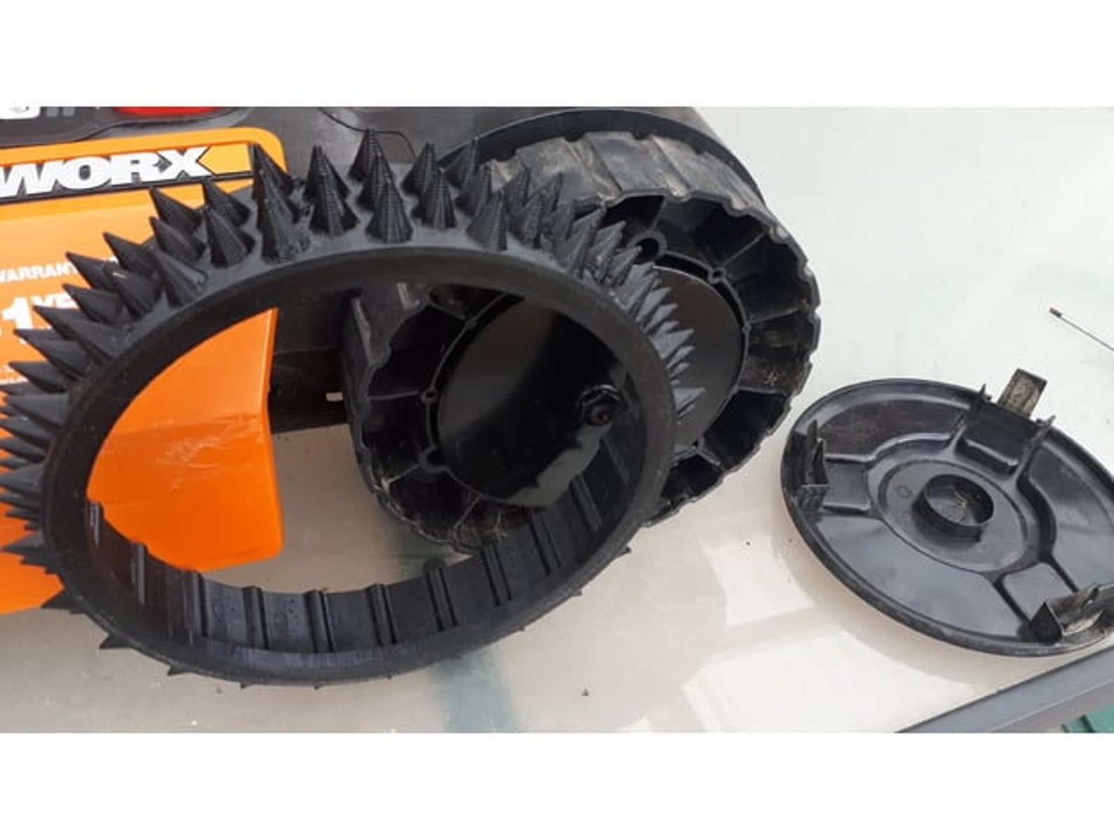 Worx Landroid Spikes Wheels for M500+, M700, L2000 Models Made of High ...