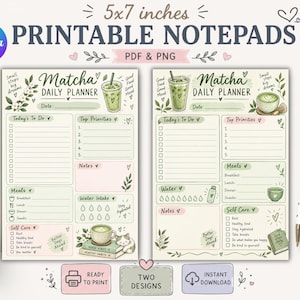 Puede incluir: Dos diseños de bloc de notas imprimibles Matcha Daily Planner de 12,7 x 17,8 cm con ilustraciones de bebidas matcha verdes, listas de tareas, seguimiento de comidas, ingesta de agua y secciones de autocuidado con detalles botánicos.