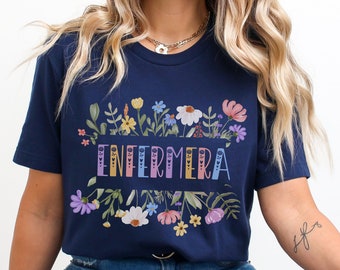 Enfermera T-shirt,Enfermera Shirt,Latina Nurse Shirt,Latina Nurse Gift for Latina,Enfermera Latina Shirt,Mujer En Medicina,Spanish nurse tee