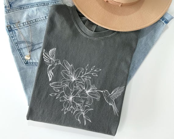 Comfort Colors® Hummingbirds T-shirt,Hummingbird Shirt,Nature Lovers Tee,Bird Lover Shirt,Gift for Bird Lover,Floral Bird Shirt,Hummingbirds