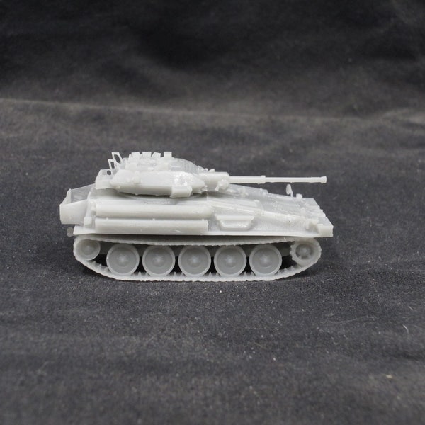 British Sabre Recce Tank 15mm 1/100 Flames of War Team Yankee