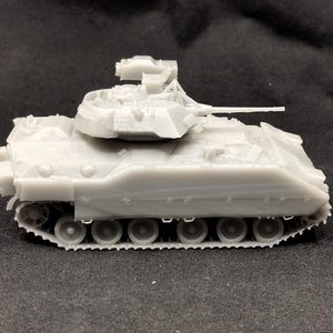 US M2 M3 Bradley IFV ZFV 1/100 15 mm Flames of War Team Yankee