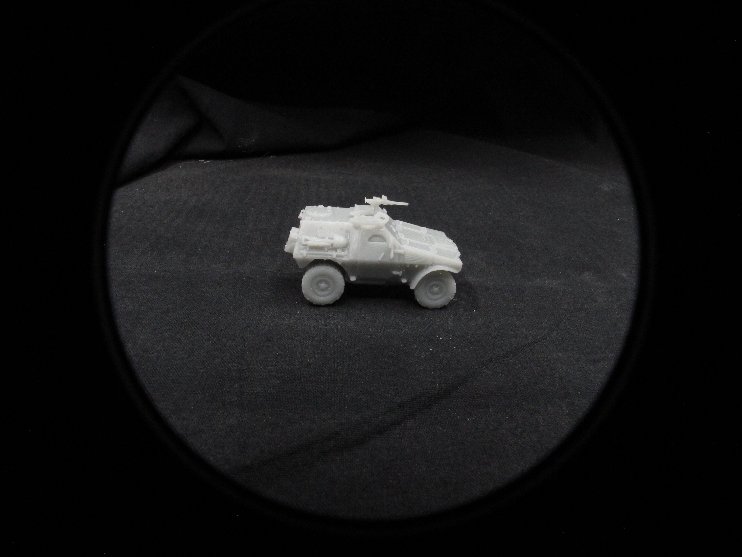 Véhicule Blindé Léger (VBL) Français 1/100 - Pour Jeu Flames Of War / Team Yankee