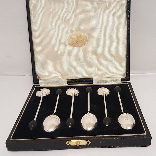 Hukin & Heath Edwardian 1924 Birmingham Hallmarked Sterling Silver Art Deco Boxed Set of Coffee Bean Teaspoons