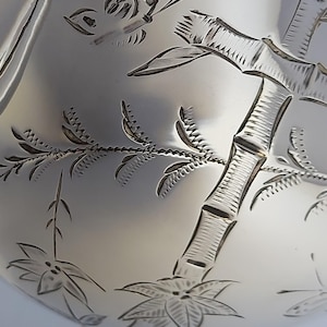 William Hutton & Son Estetisk urverksstil Handgjord silverpläterad kaffe-/tekanna - Cirka 1870.