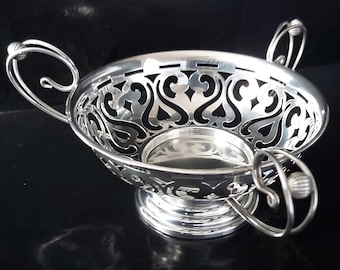Thomas Hayes & Co, 1908 Birmingham Hallmarked Sterling Silver Three Handled Edwardian Pierced Silver Pedestal Dish.