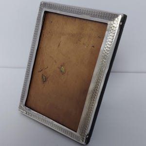 Birmingham Hallmarked 1925 Sterling Silver Picture Frame / Photograph Frame -9cm x 6.5cm.