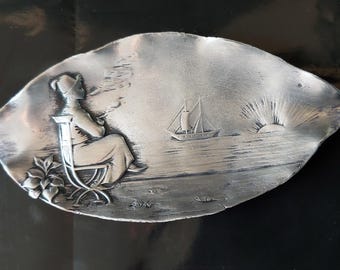 Takehiko Mount Fuji Relief in 999 Fine Silver - Exquisite