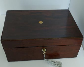 Victorian Rosewood Box With Mother of Pearl Roundels - Working Lock & Key. C.1890.