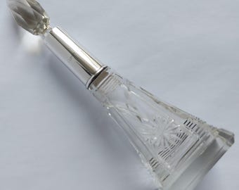 William Henry Sparrow 1922 London Hallmarked Sterling Silver Collar, Starburst Decorated Crystal Art Deco Perfume Bottle - 18cm High.