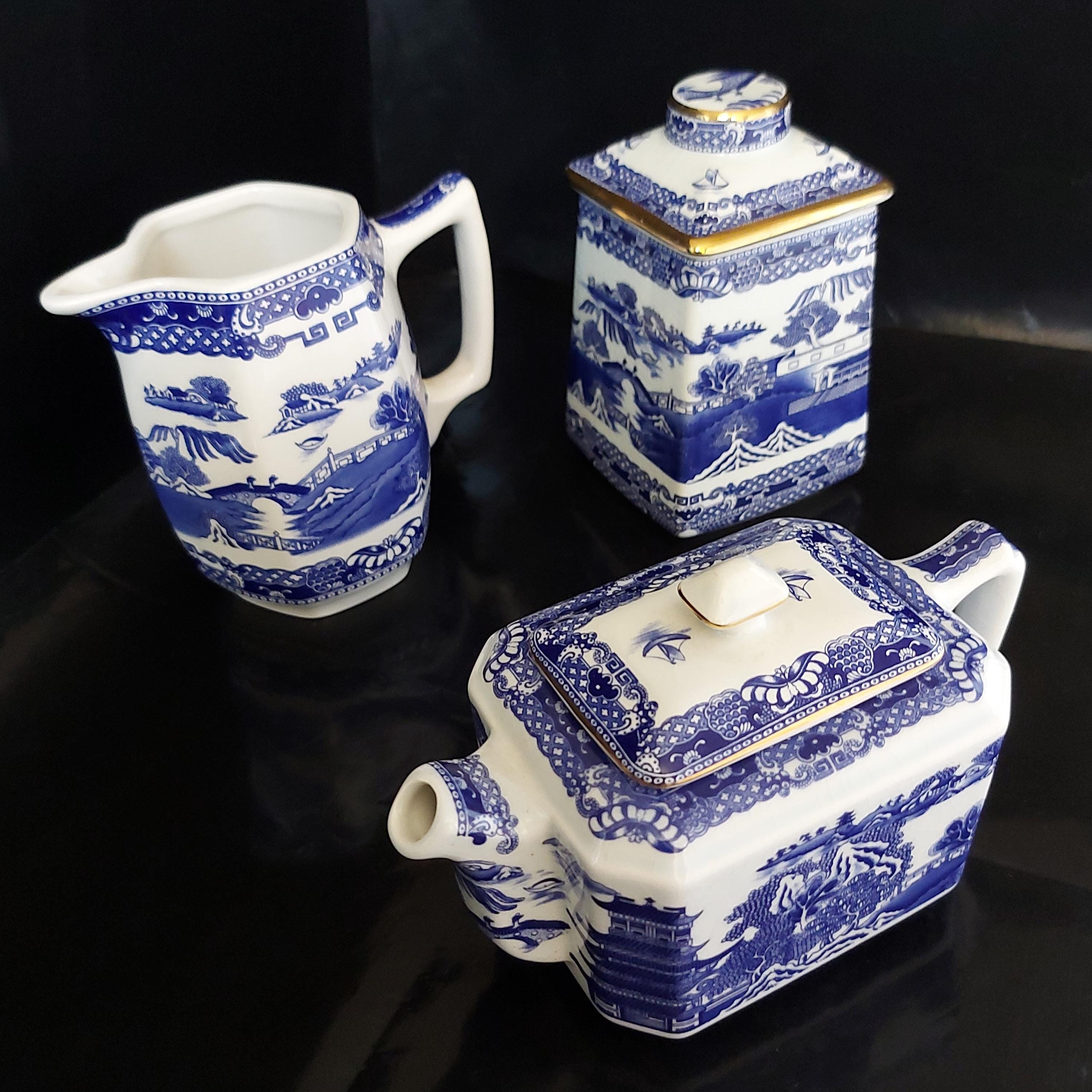Wade Pottery Reproduction of Ringtons Newcastle-Upon-Tyne Tea Merchants 1920's Tea Set.