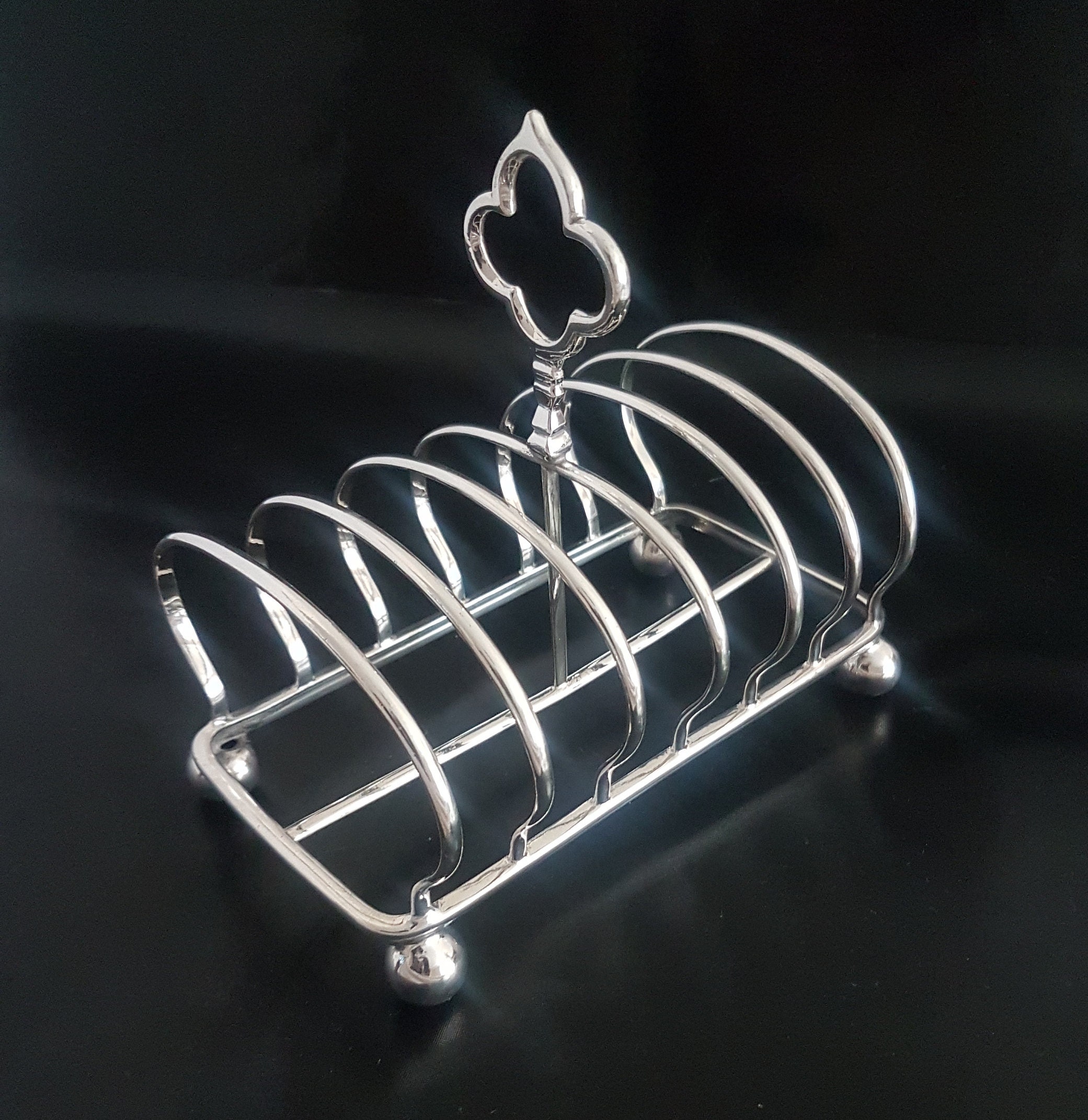 Silver Plated Toast Rack a Scarce Edwardian Large 6 Slice Toast Rack by  Elkington & Co for the Royal Mail Steam Packet Company. Dated 1906 