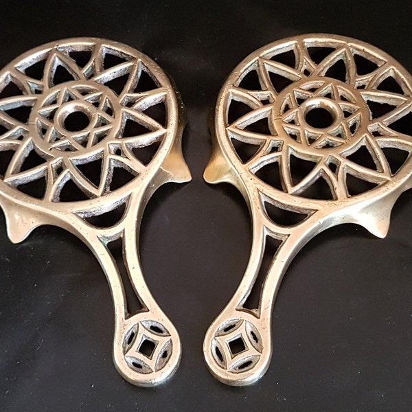 Heavy Cast Brass Pair of Trivet Stands for Vases / Ornaments / Plant Pots / Teapots, with Star Centre - C.1900.