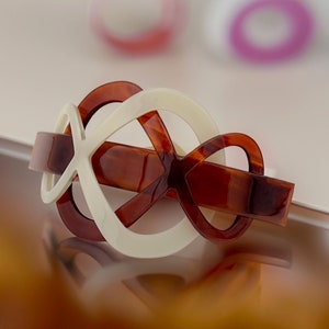 Stylish Infinity Symbol Hair Clip in Brown and Light Gray Eco-Friendly Cellulose Acetate Barrette with Removable Metal Tab image 5