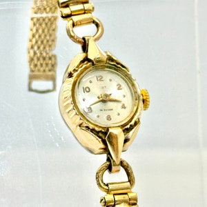 Vintage ladies watch &quot;RW&quot; Raymond Weil SWISS 20 micron gold plated mechanical women&#39;s wristwatch