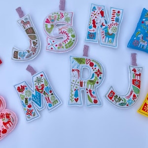 Cartas de Natal/Enfeite de feltro bordado/Presentes Letras de Natal de feltro/Presente personalizado para crianças/Presente personalizado para família/1º Natal/Alfabeto