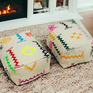 Set of 2 Moroccan Kilim Pouf, Small Floor Pouf, Vintage Moroccan Ottoman, Beni Ourain Square Pouf,Meditation Cushion,Outdoor Floor Pillow