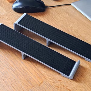 Ergonomische laptopstandaard met kantelmechanisme, platform voor extra grip en verstelbare koeling. afbeelding 3