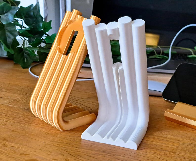 Magnetische Telefon-Ladestation für Wireless Ladegerät Kabel Halter Schreibtisch Organizer Bild 5