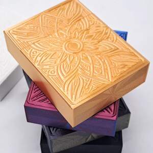 Playing Card Protector Box Hard Plastic Durable Stylish Portable Case image 7