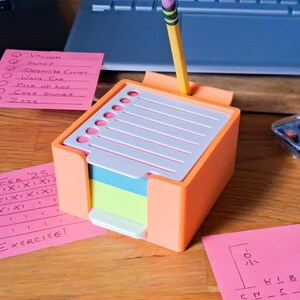 Porta note adesive multifunzionale per produttività, stencil, organizer da scrivania per ufficio immagine 3