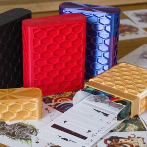 トランププロテクターボックス ハードプラスチック 耐久性 スタイリッシュ ポータブルケース 画像 2