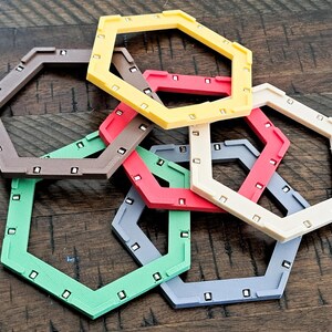 Magnetic Hex Holders 30 Pack for Sea-based Settlement Board Game Expansions imagen 3