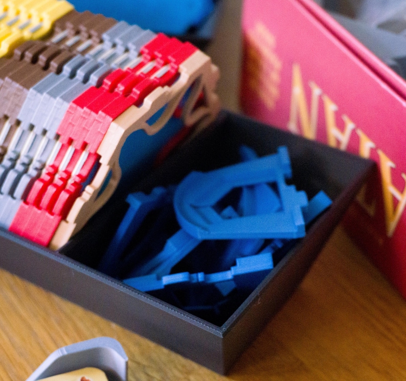 Soportes hexagonales (paquete de 19 o combo completo) para la organización de juegos de mesa de asentamiento y comercio basados en hexágonos. imagen 3