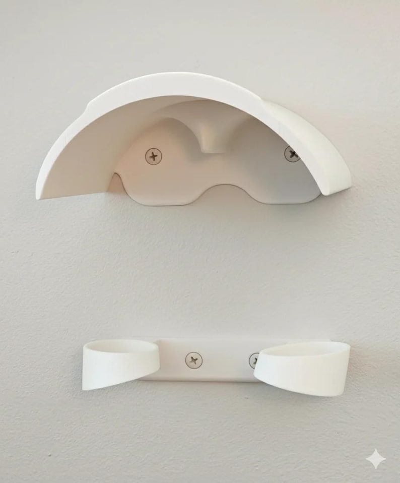 Wall Mounted VR Headset Holder Stand | Virtual Reality Gaming Room Wall Storage | Gamer Gift for Media or TV Room image 3