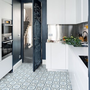 Blue Tile Effect Flooring, Patterned Sheet Vinyl, Felt Back Cushioned Linoleum, Kitchen and Bathroom Lino image 9