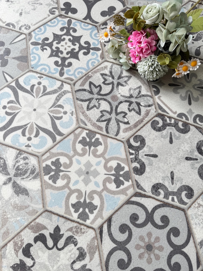 Hexagon Tile Effect Sheet Vinyl Flooring in Antique Shabby Chic Pattern ...