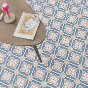 Blue Sheet Vinyl Flooring in Geometric Floral Tile Design for Bathroom, Hallway and Kitchen Floors