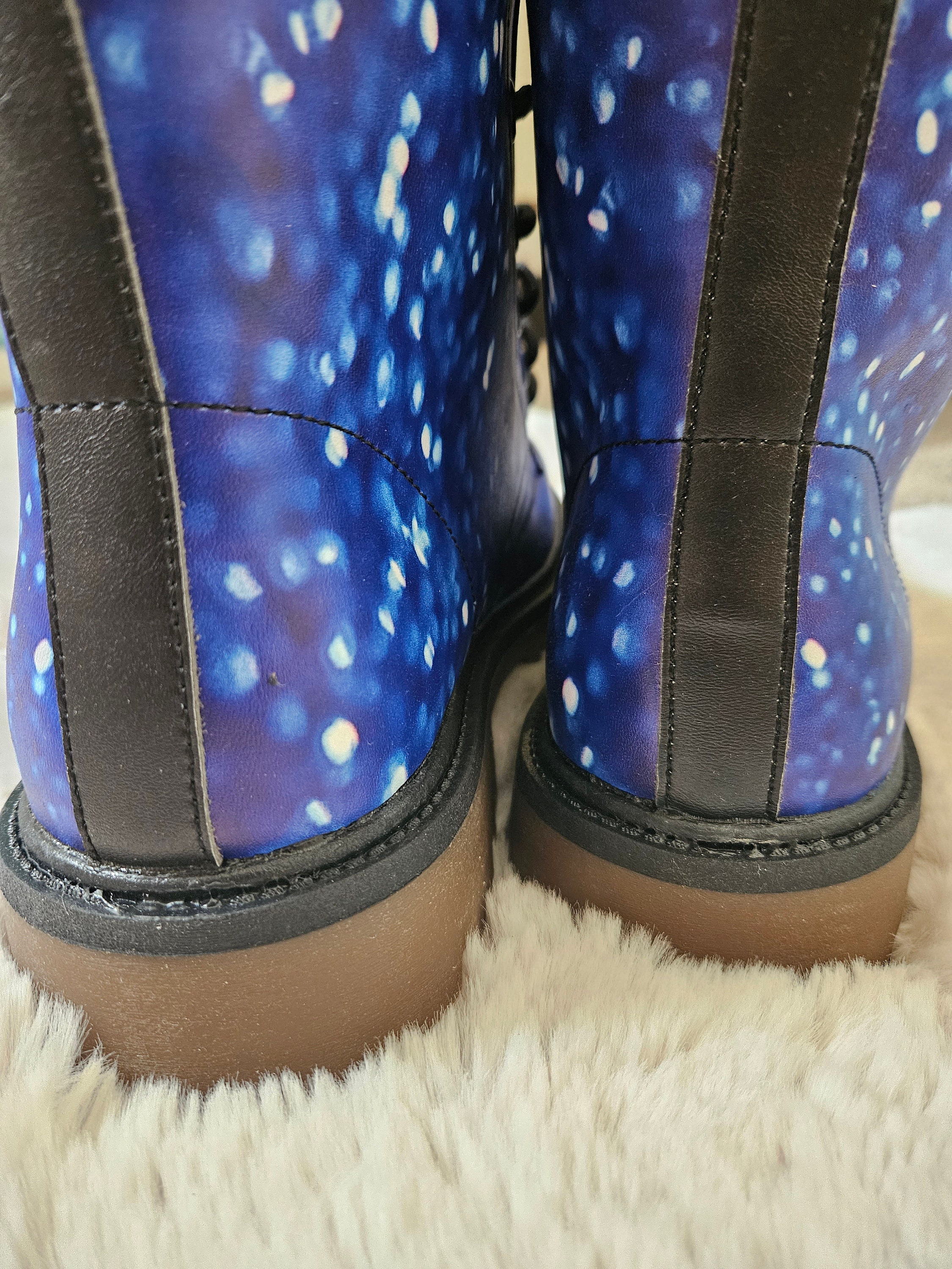 Coral sky clearance blue glitter boots