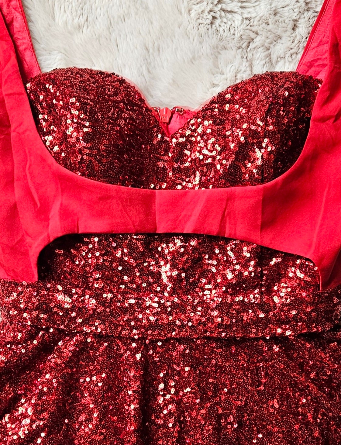 Red Sequin Sweetheart Dress - Twirly Retro-Inspired Cocktail Mini Red Sequin Sweetheart Dress - Twirly Retro-Inspired Cocktail Mini
