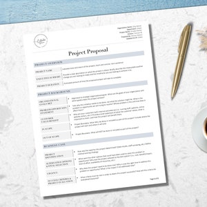 K&ouml;nnte beinhalten: Eine Projektvorlagen-Vorlage mit &Uuml;berschriften f&uuml;r Projekt&uuml;bersicht, Projekthintergrund, Business Case und Erfolgskriterien & Projektbewertung. Die Vorlage soll Ihnen helfen, eine umfassende und professionelle Projektvorlage zu erstellen.
