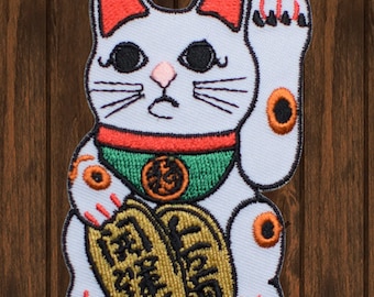 Lucky Cat Maneki Neko Embroidered Patch — Iron On