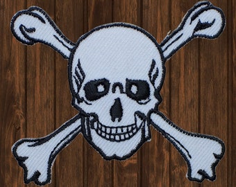 Skull and Crossbones Embroidered Patch, 2.5", White Skeleton Badge, Iron On Applique for Jackets, Backpacks, DIY Crafts, Collectors