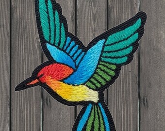 Toppa termoadesiva a forma di colibrì, applicazione ricamata di uccello selvatico per giacche, cappelli, borse, toppa da collezione a tema natura, giardino e fiori, 6,35 cm (2,5").
