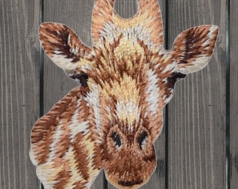 キリンの刺繍ワッペン 1-3/4インチ アイロン接着式、キリンの頭の動物バッジ、ジャケット、バックパック、帽子、DIYクラフト用のサファリ野生動物ワッペン