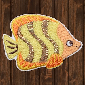 Fish Embroidered Patch 1.63&quot;, Iron On Tropical Ocean Applique Badge, Colourful Sea Life Patch for Jackets, Hats, Bags, Beachwear, Crafts