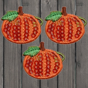 Parche bordado de calabaza (paquete de 3), 4,4 cm, con lentejuelas termoadhesivas, ideal para Halloween, otoño, chaquetas, camisas, bolsos, manualidades y decoración.