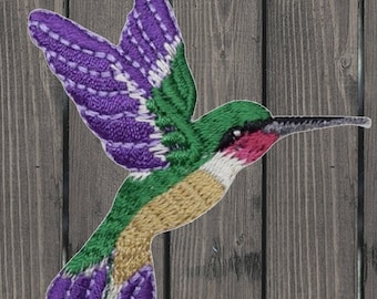 Écusson thermocollant colibri, 5,4 cm (2,125 po), appliqué brodé, oiseau violet et vert orienté vers la droite, pour vestes, sacs, cadeau idéal pour les amoureux de la nature