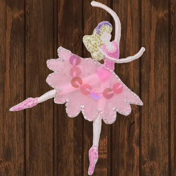Toppa Ricamata Ballerina Termoadesiva Da Stiro Per Vestiti – 9x4,5 Cm, Ideale Per Jeans E Giacche, Fai Da Te Facile E Veloce