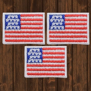 Mini American Flag Embroidered Patch 3-Pack 1&quot; Iron On USA Stars and Stripes Applique Badge for Jackets, Hats, Bags, Patriotic Decor Gift