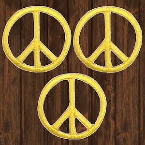 Juego de mini parches bordados del símbolo de la paz, insignia termoadhesiva de oro amarillo de 2,5 cm para chaquetas, bolsos, sombreros y ropa DIY. Paquete de 3 apliques coleccionables.