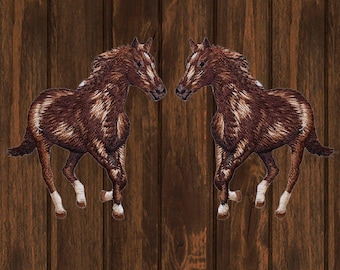 Horse Embroidered Patch Set | 2-Pack Iron-On Western Cowboy Appliques for Jackets, Backpacks & DIY Crafts