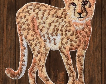 Parche termoadhesivo de guepardo, insignia bordada de leopardo, pantera y puma para chaquetas, sombreros y bolsos. Parche coleccionable de animales salvajes de 5,7 cm.
