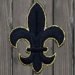 Fleur De Lis Embroidered Patch — Iron On
